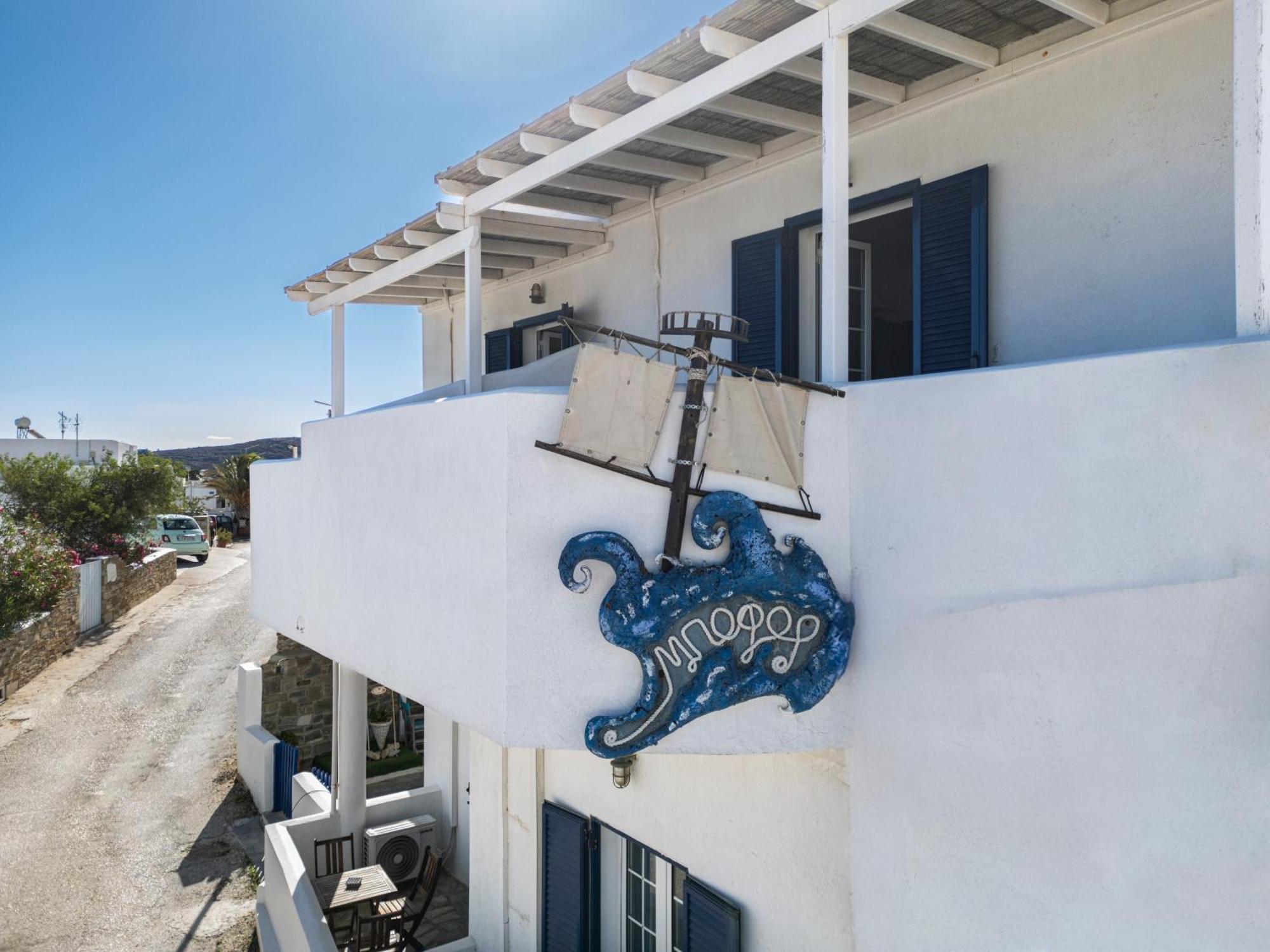 Bofor Studios & Rooms Livadakia Exterior photo