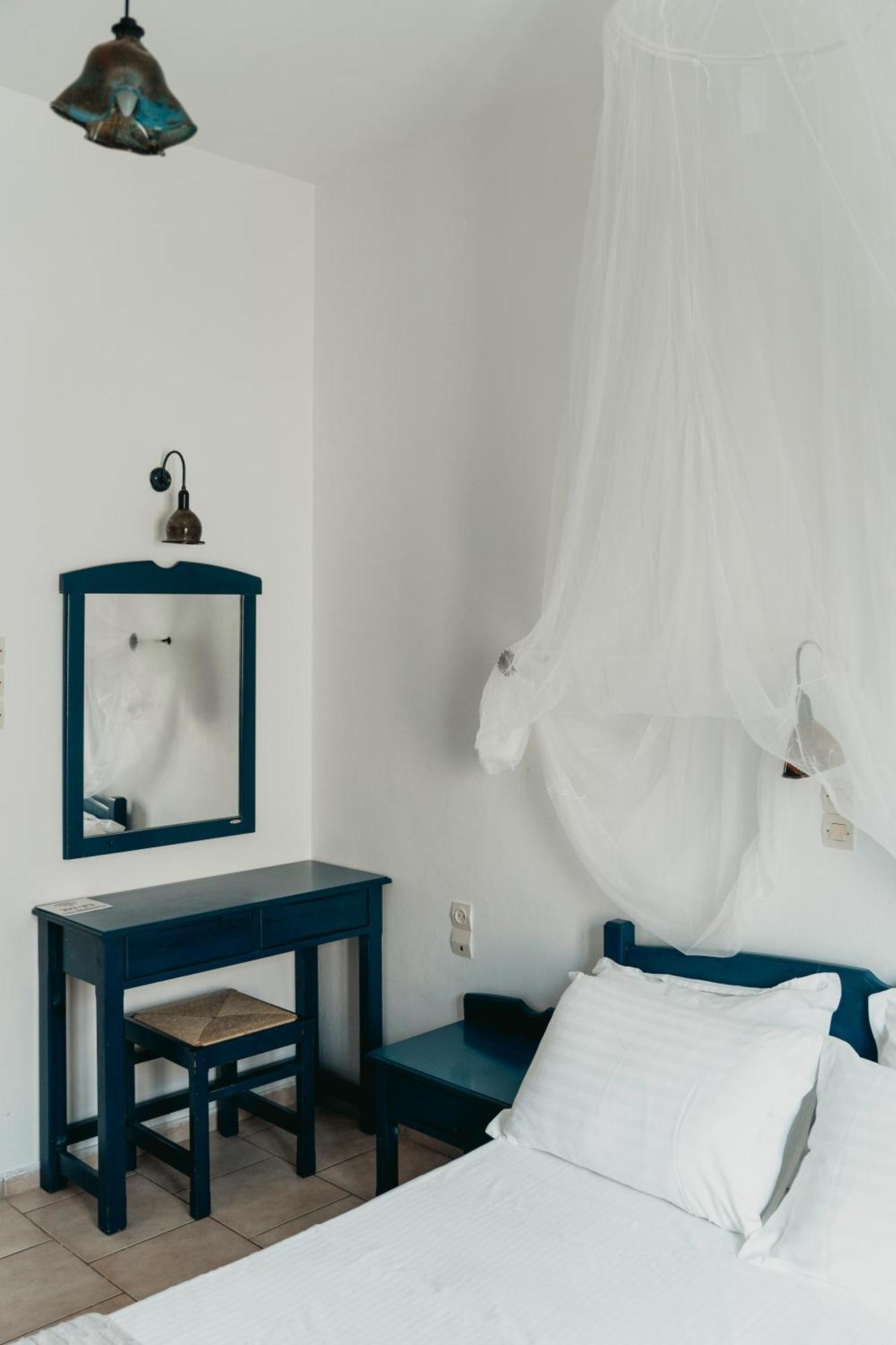 Bofor Studios & Rooms Livadakia Room photo