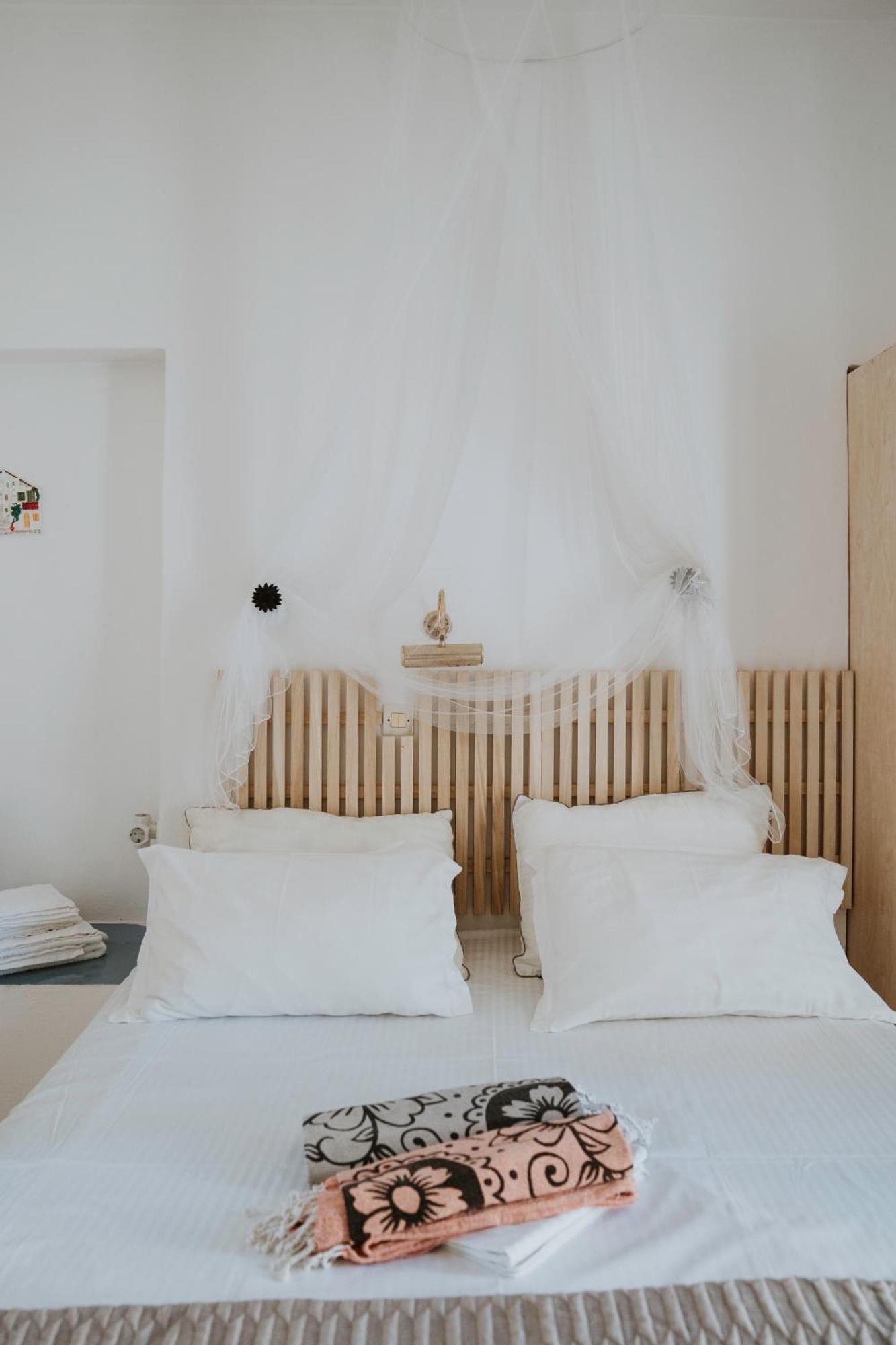 Bofor Studios & Rooms Livadakia Room photo