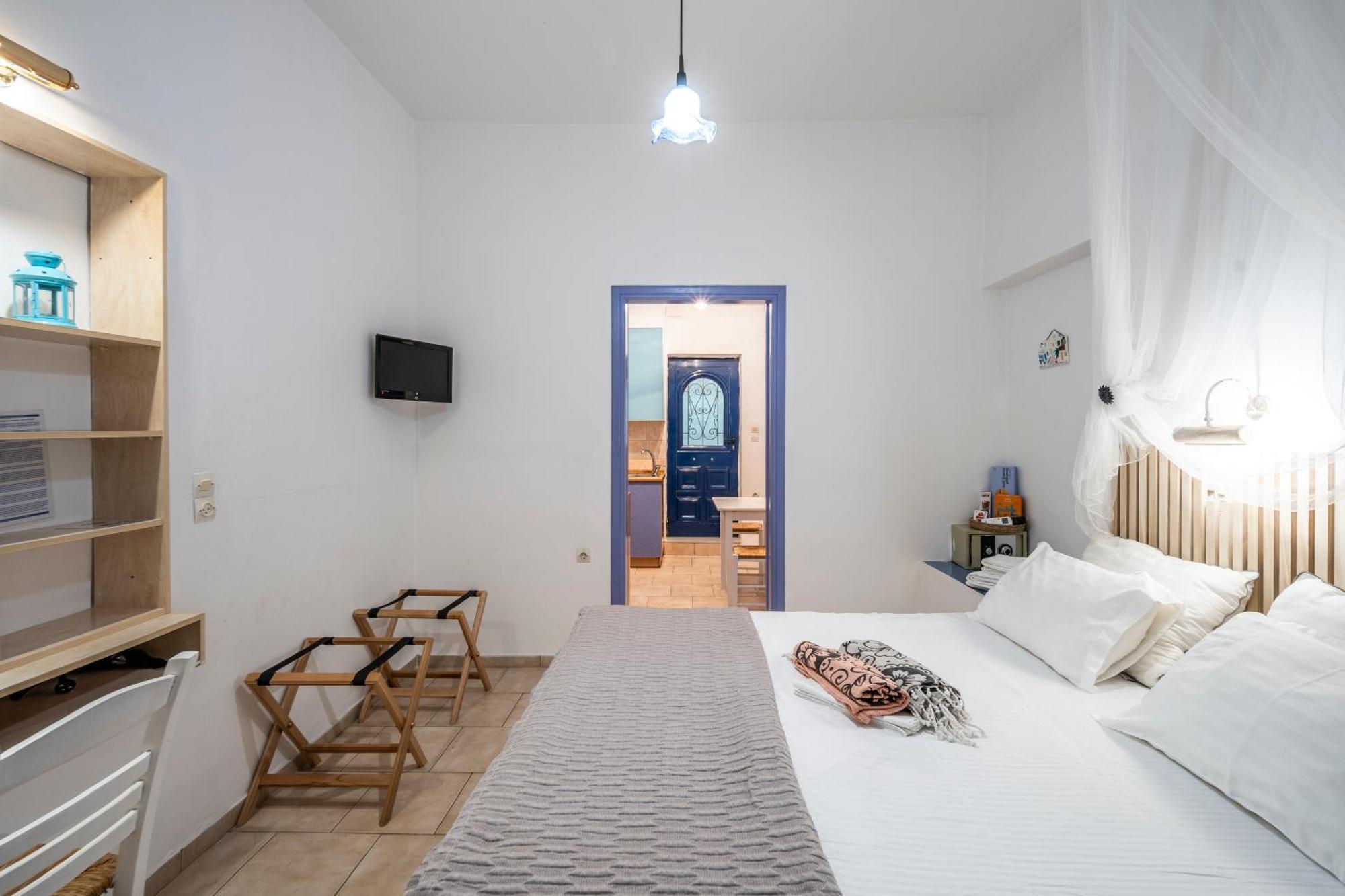 Bofor Studios & Rooms Livadakia Room photo