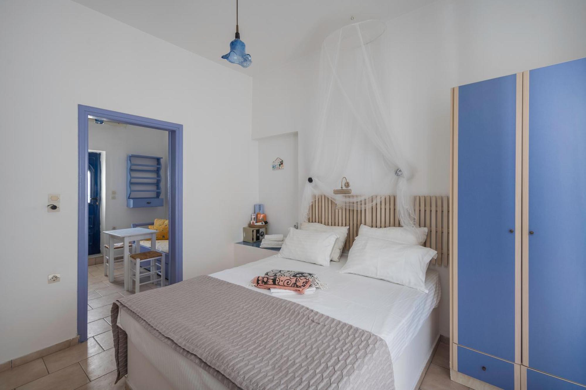 Bofor Studios & Rooms Livadakia Room photo